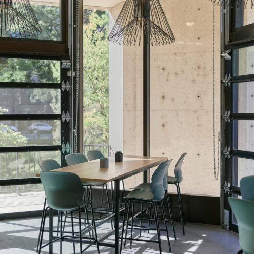 Furniture dealers for offices in spokane wa